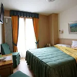 Meublè Cima Bianca Garni Hotel