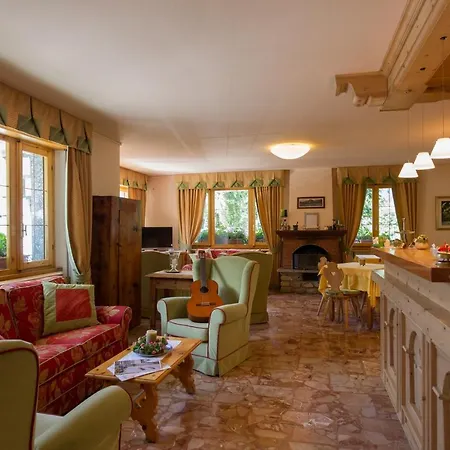 Meuble Cima Bianca Garni 3*