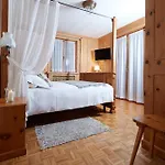 Готель Meuble Cima Bianca Garni