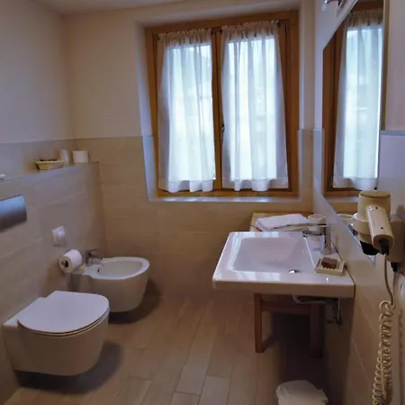 Готель Meuble Cima Bianca Garni Борміо