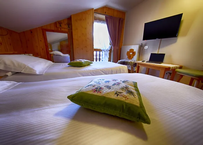 Meuble Cima Bianca Garni 3* Bormio